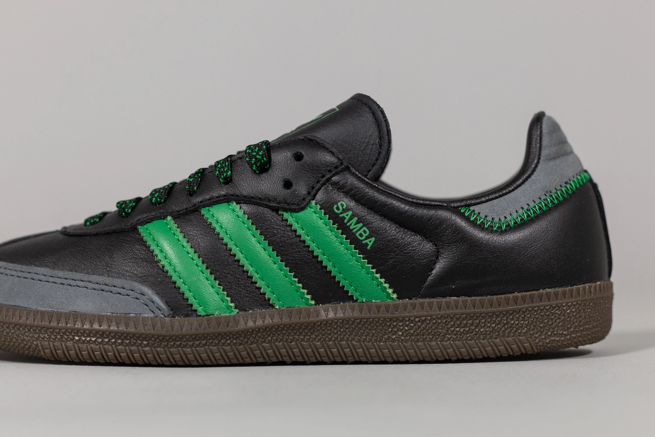 adidas Samba OG 'Core Schwarz und Grün'