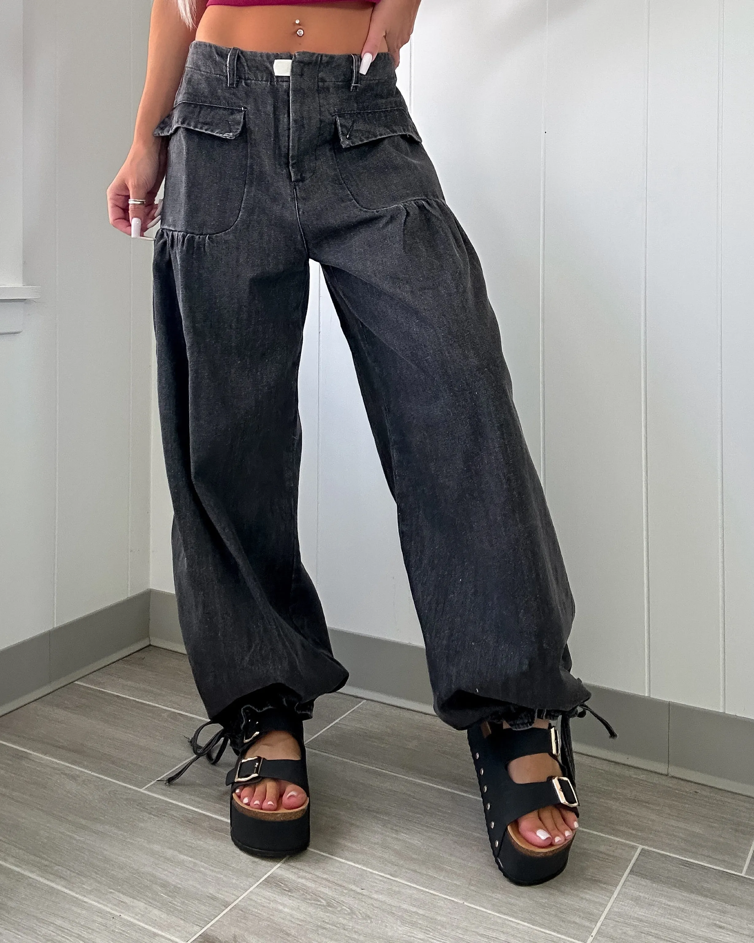 Ember Mid Rise Jeans - Schwarz