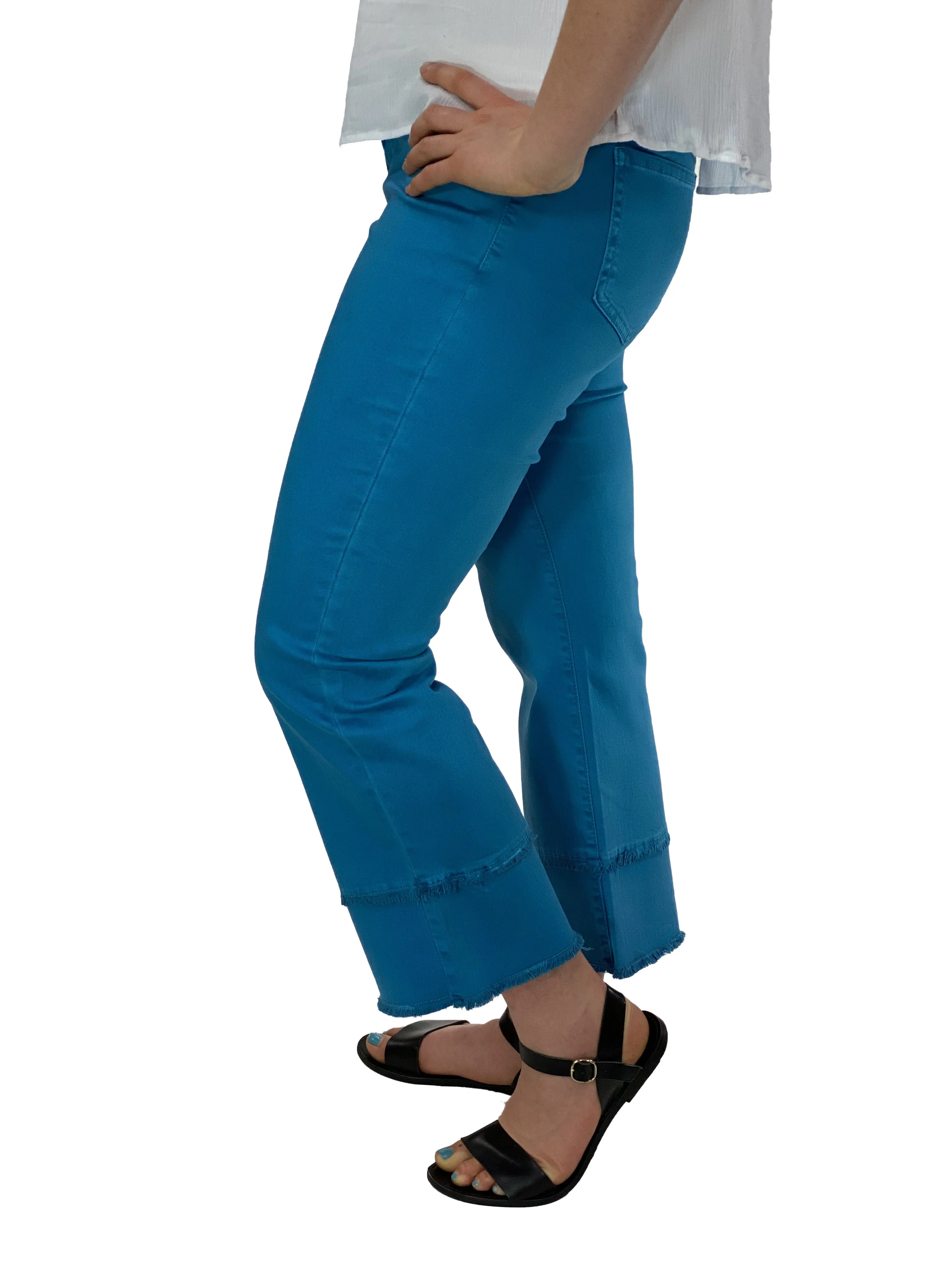 Ethyl Teal Capri-Hose mit doppelter Fransenmanschette