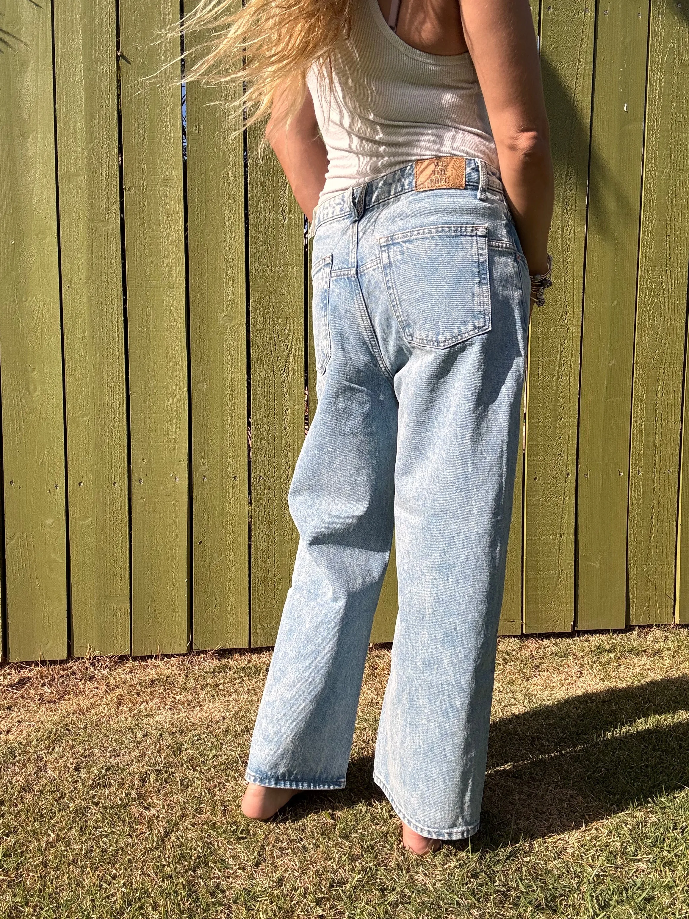 FREE PEOPLE Deep Trance Weite Boyfriend Jeans-Süße Träume