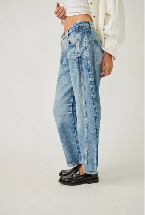 FREE PEOPLE Good Luck Mid Rise Barrel Jeans - Ultra Light Beam