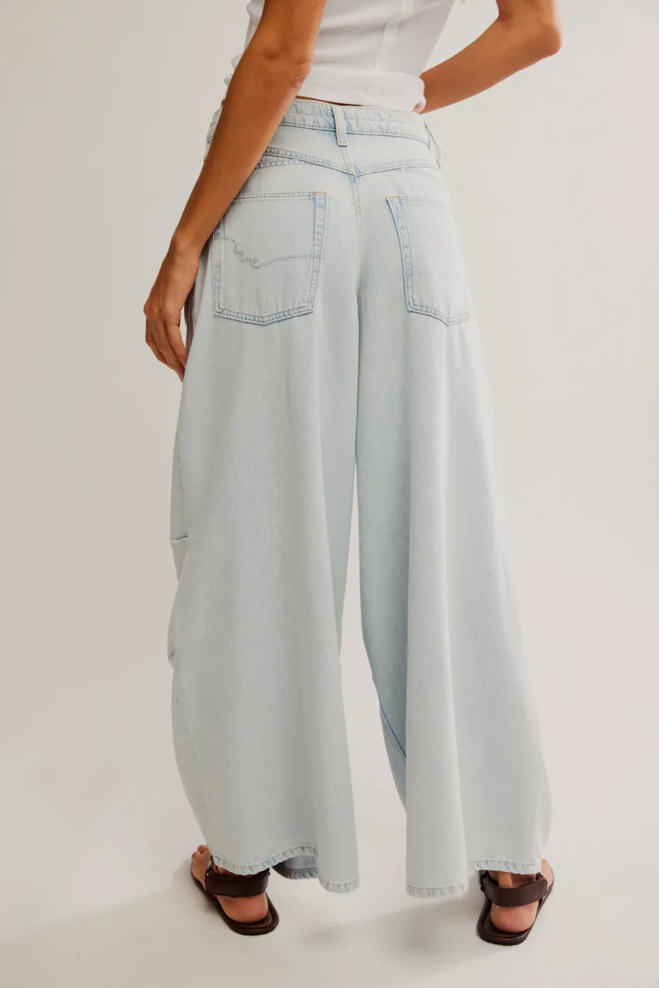 FREE PEOPLE Westward Demi Jeans - Verblasse in Dich