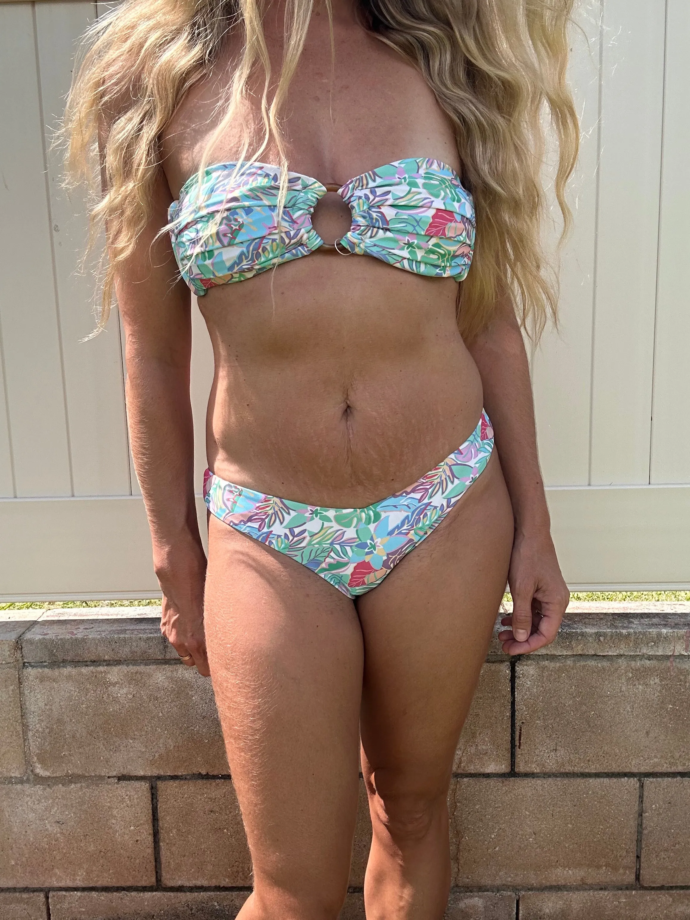Hawaiian Leaves Bandeau-Bikini-Oberteil