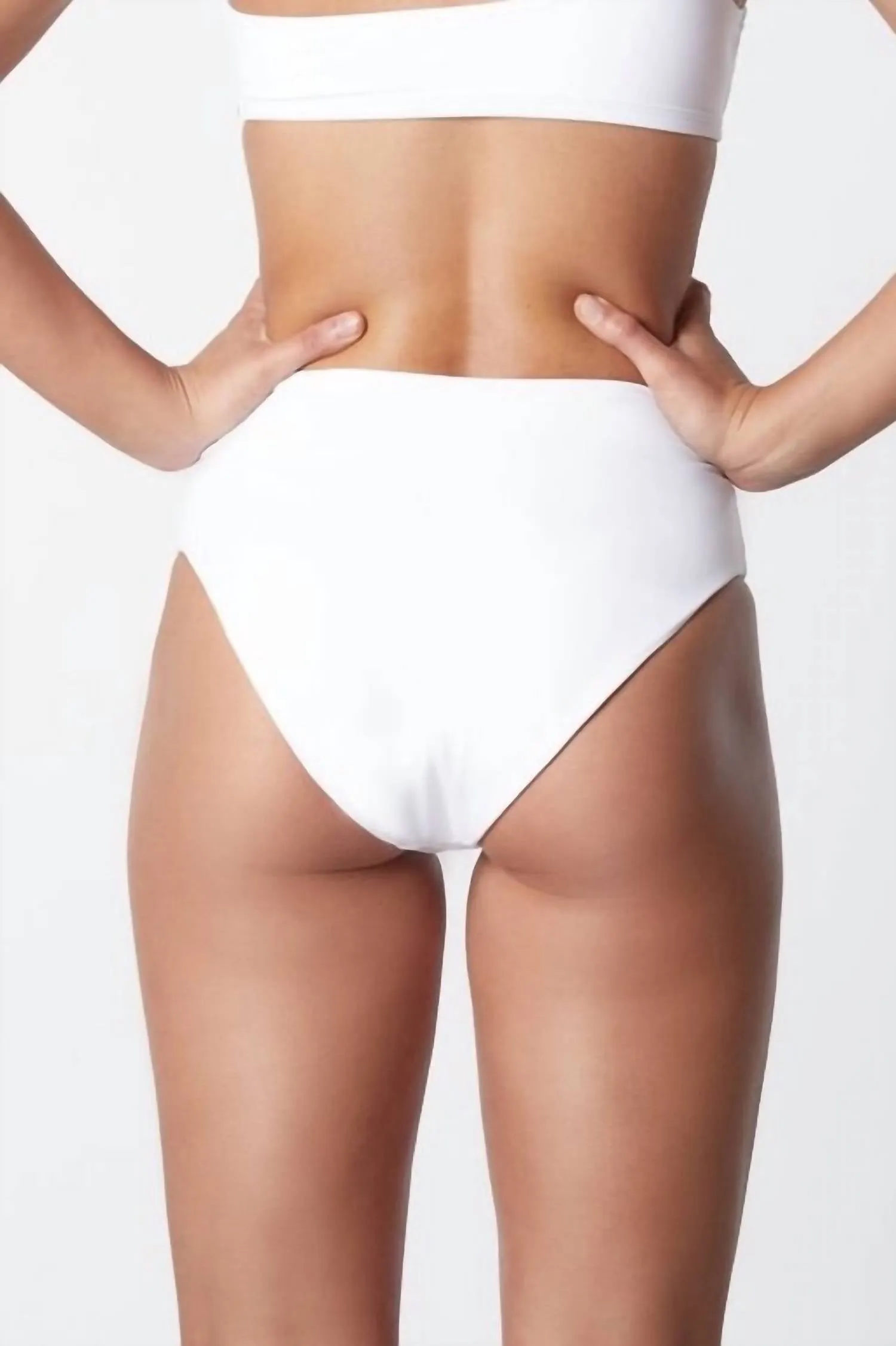Hoher Bund Bikini-Höschen in Weiß