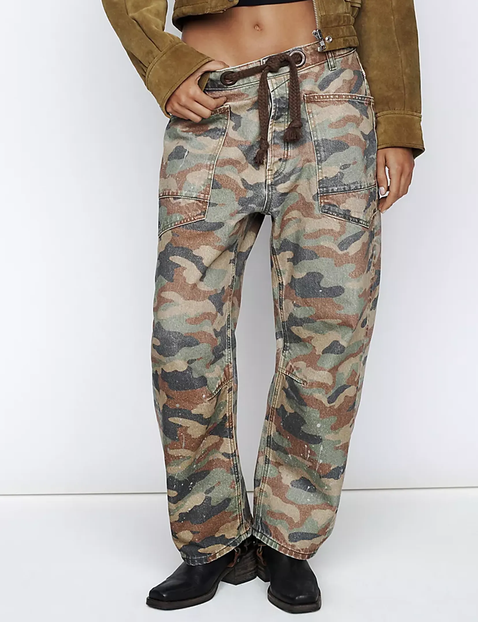 Moxie Low Slung Barrel Jeans, Grün Multi/Kombi Kleidung_free-people