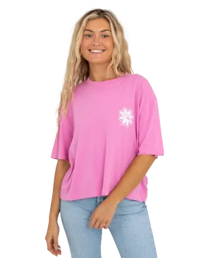 Quiksilver Clothing Das Boyf Crop T-Shirt in Mondlicht Mauve