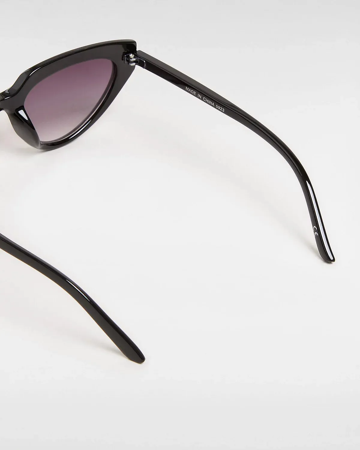 Vans Kleidung Shelby Sonnenbrille in Schwarz