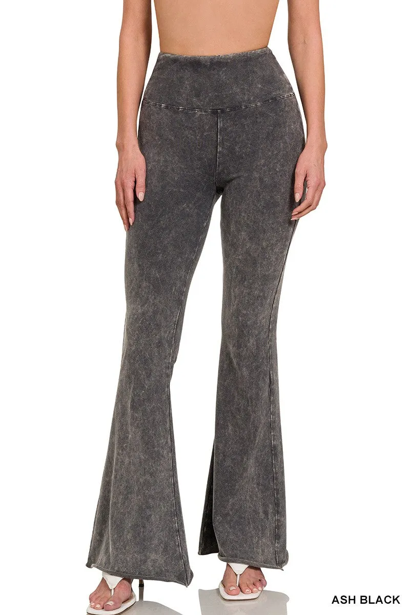 Zenana Acidgewaschener High-Waist-Rohsaum-Bootcut-Hose CPW-3197D4 Aschschwarz