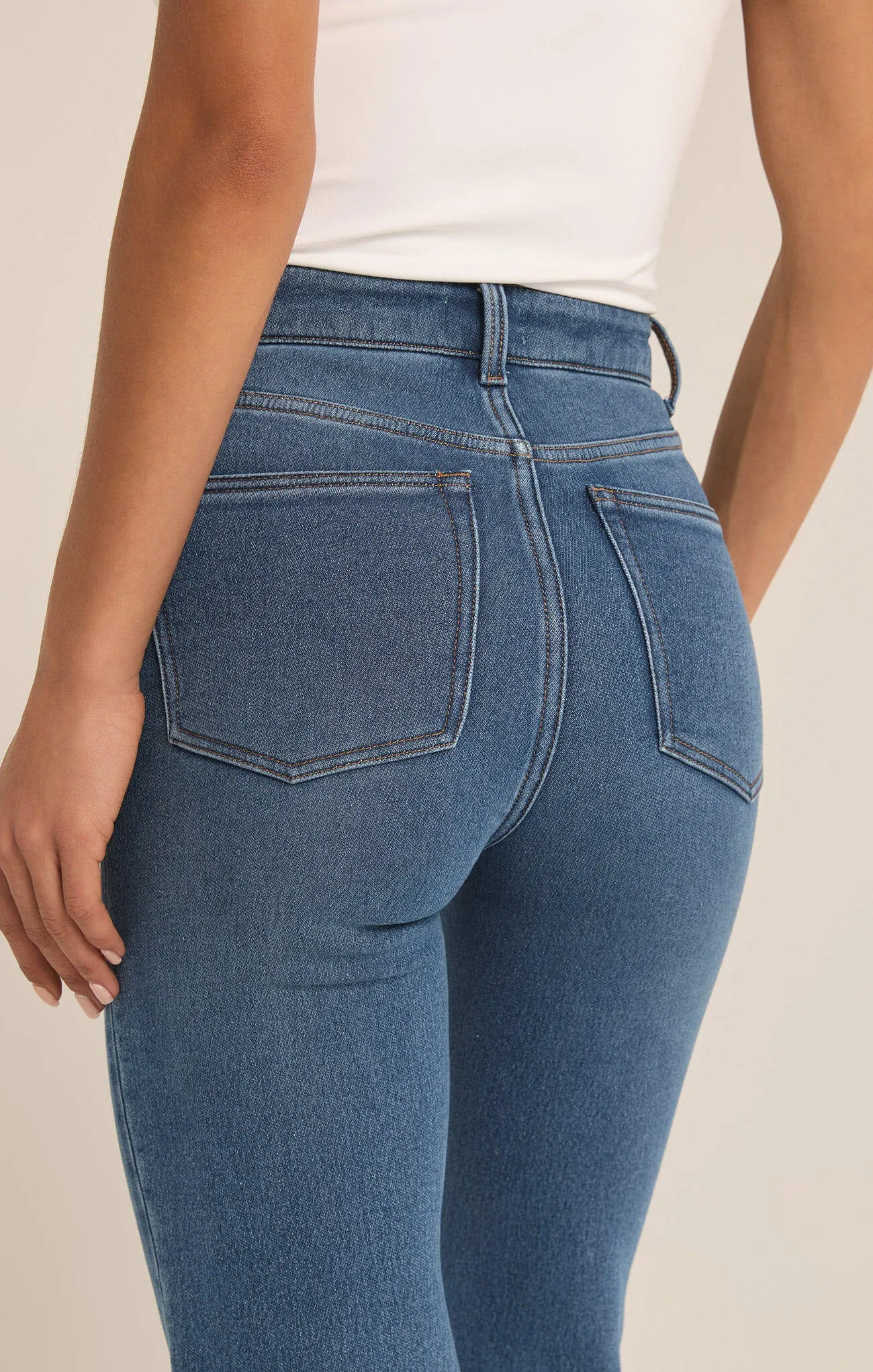 ZSUPPLY Georgia Bequeme Beinjeans - Vintage Indigo