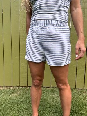 ZSUPPLY Meer Streifen Shorts - Vanille-Eis